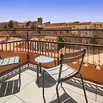 Dali - Restaurant Hotel 4*