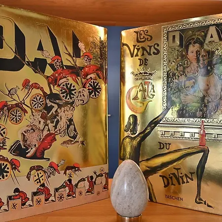 Ξενοδοχείο Dali - Restaurant 4*