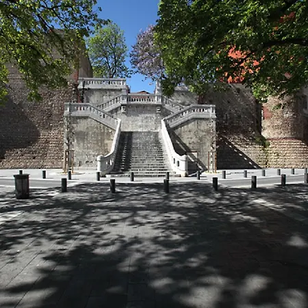Dali - Restaurant