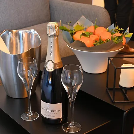 Dali - Restaurant Hotel 4*