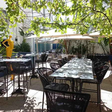 Dali - Restaurant Hotel 4*