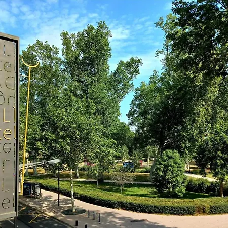 Hotel Dali - Restaurant 4*