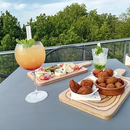 Dali - Restaurant 호텔