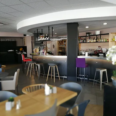 호텔 Dali - Restaurant 4*