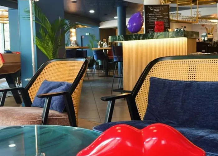 Dali - Restaurant Hotel